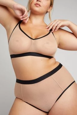 Negative Underwear Sieve Non-Wire Bra In Buff + Black Bras